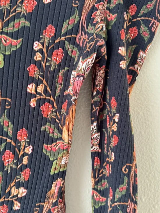 FARM Rio Black Berry Garden Bodysuit Puff Long Sleeve Thong Small - Picture 5 of 14